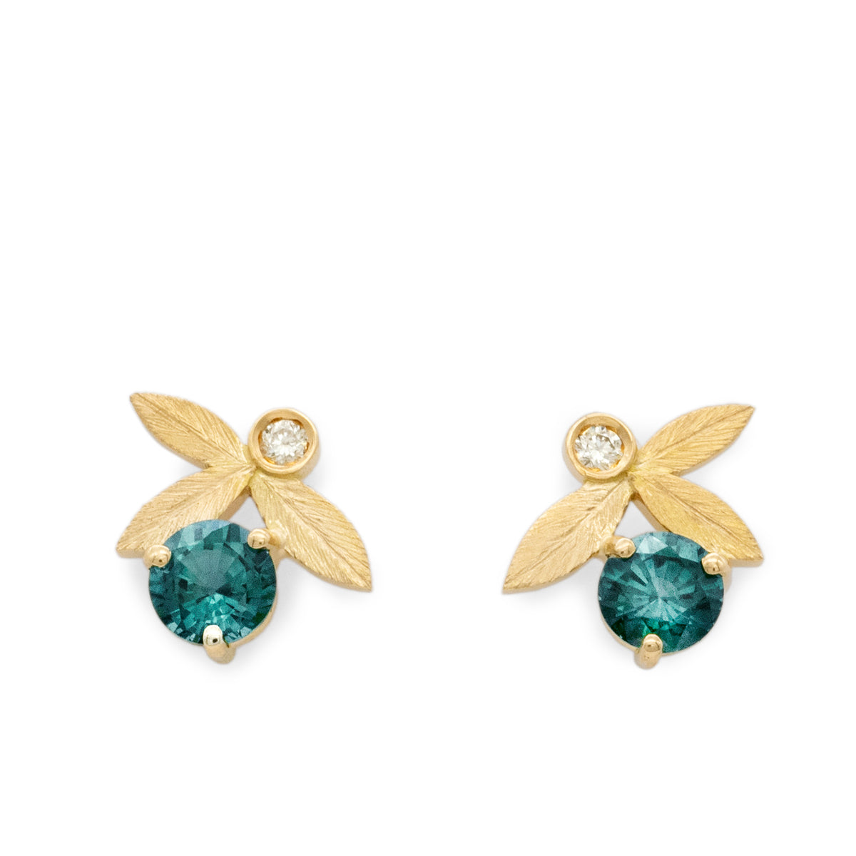 Boucles d’oreilles Puces Olivier Saphir