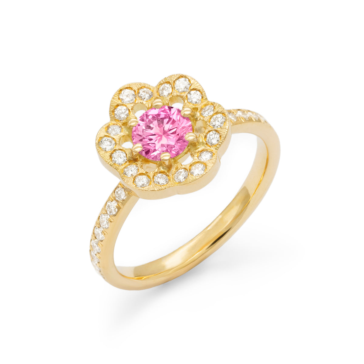 Bague entourage Coquillages saphir corps pavé