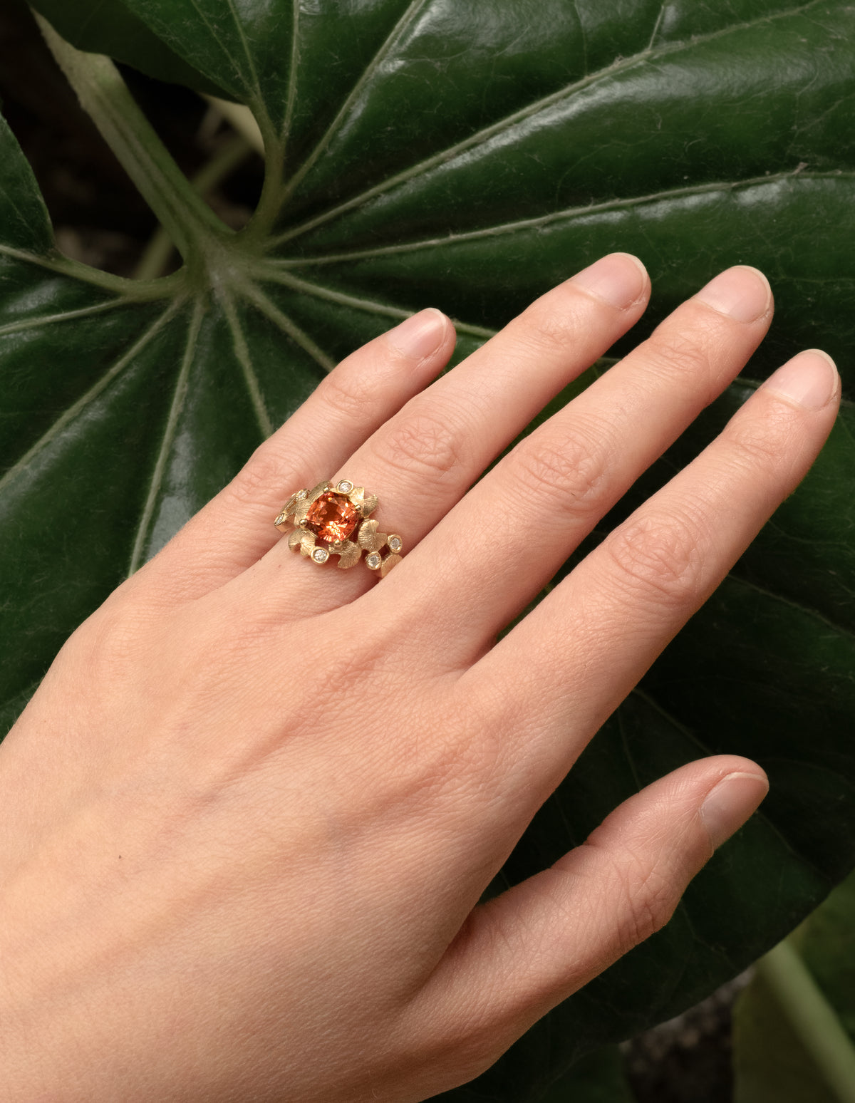 Bague bouquet de Nymphéas Spinelle flamme