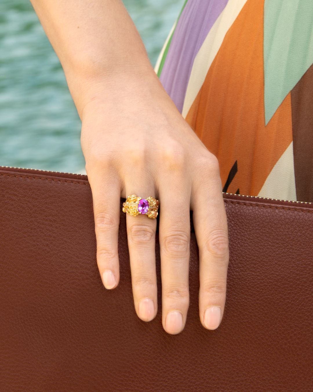 Bague rosier Saphir rose intense