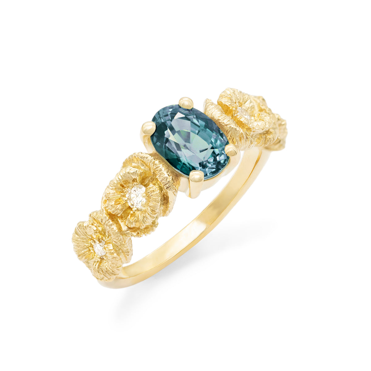 Bague coquelicot et sa précieuse