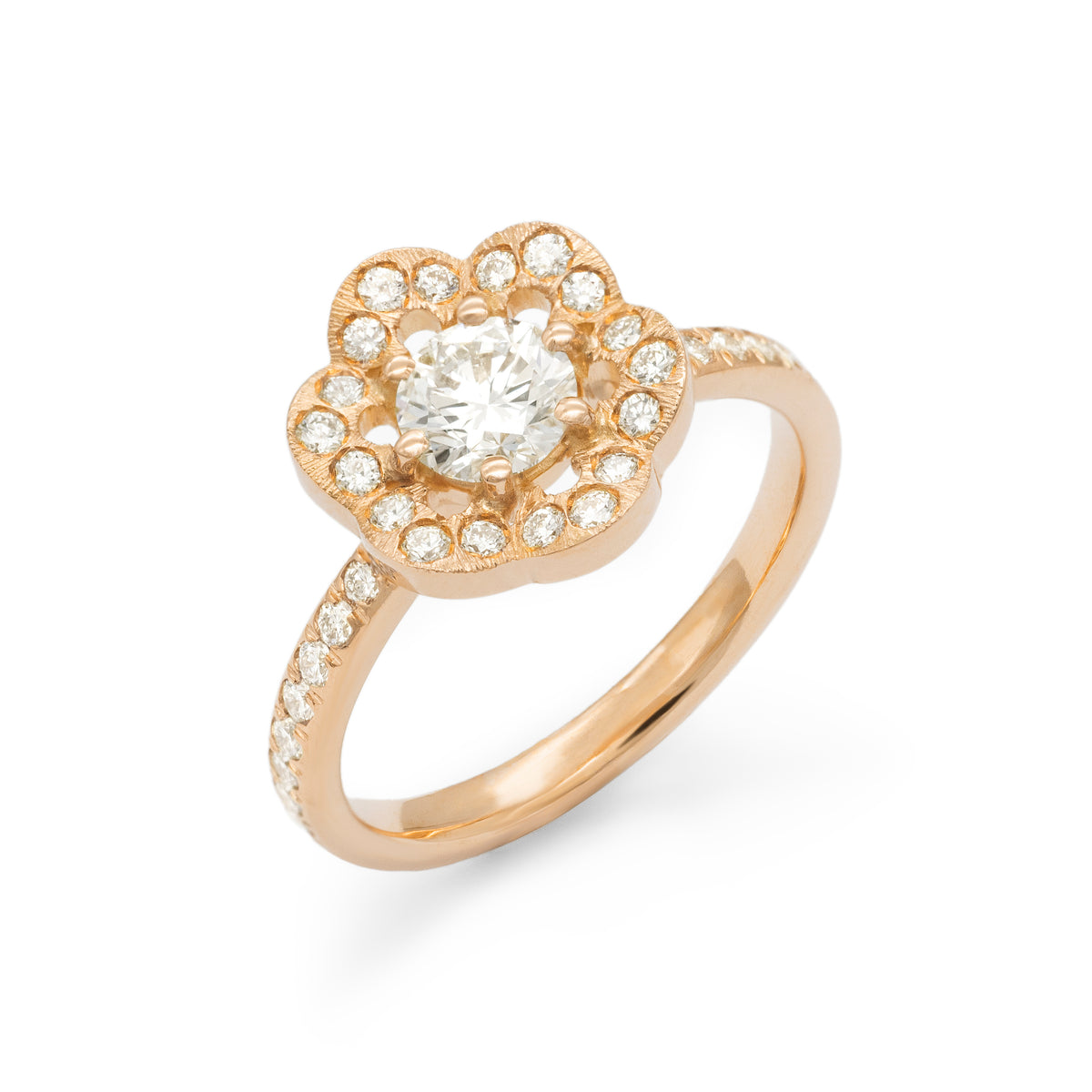 Bague entourage coquillages tout diamant