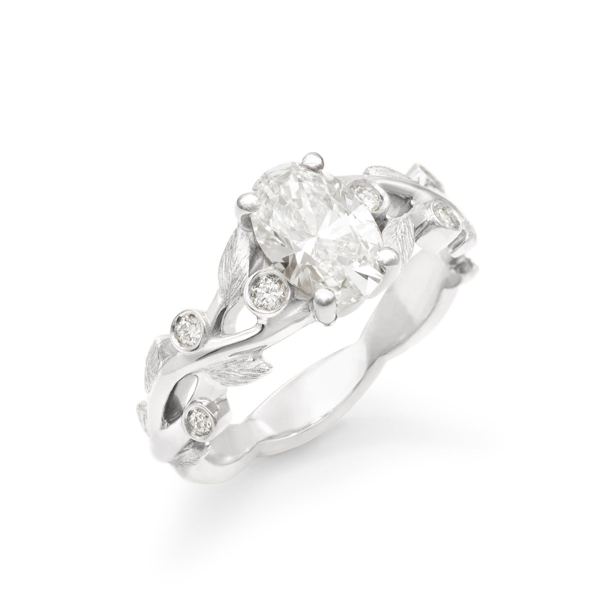 Bague de fiançailles branches entrelacées