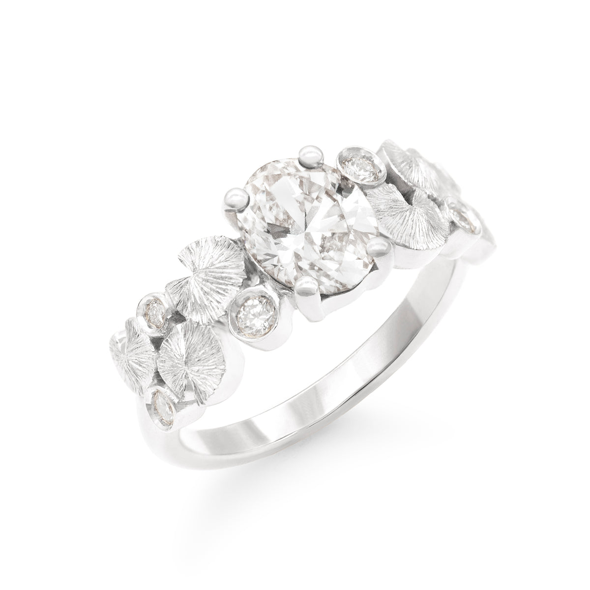 Bague de fiançailles Nymphéas Diamant